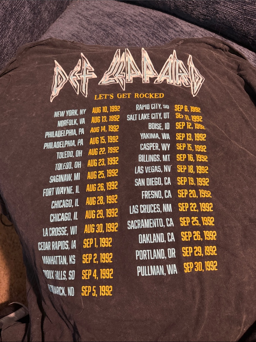 Def Leppard Black Graphic Tee — 3XL Logo Print - Picture 4 of 4